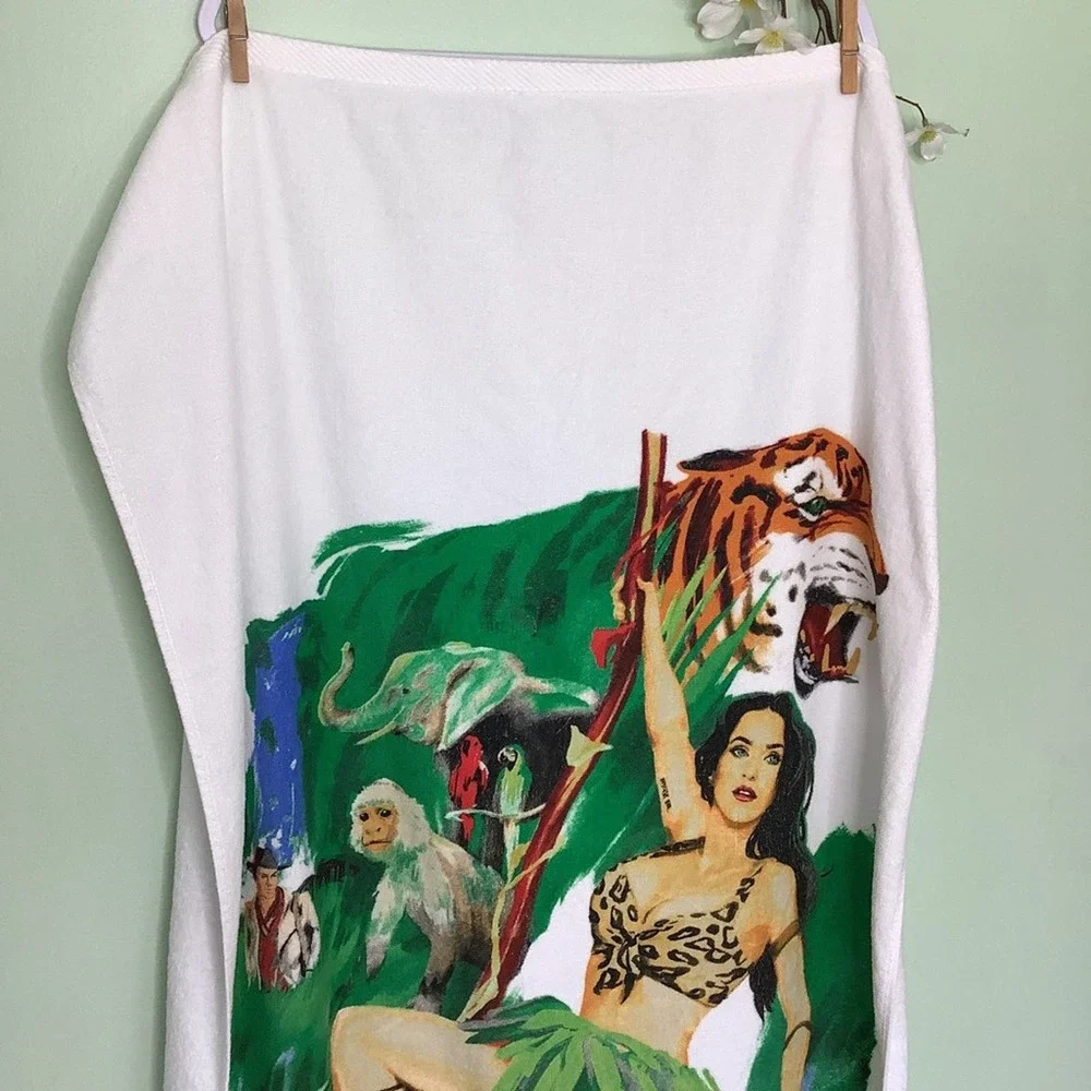 Katy Perry ROARRR! Beach Towel Pro Towels 100% Cotton Jungle Screen Print